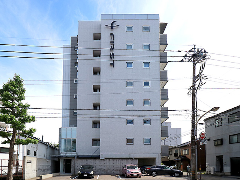 ファーストレーベン彦三ANNEX