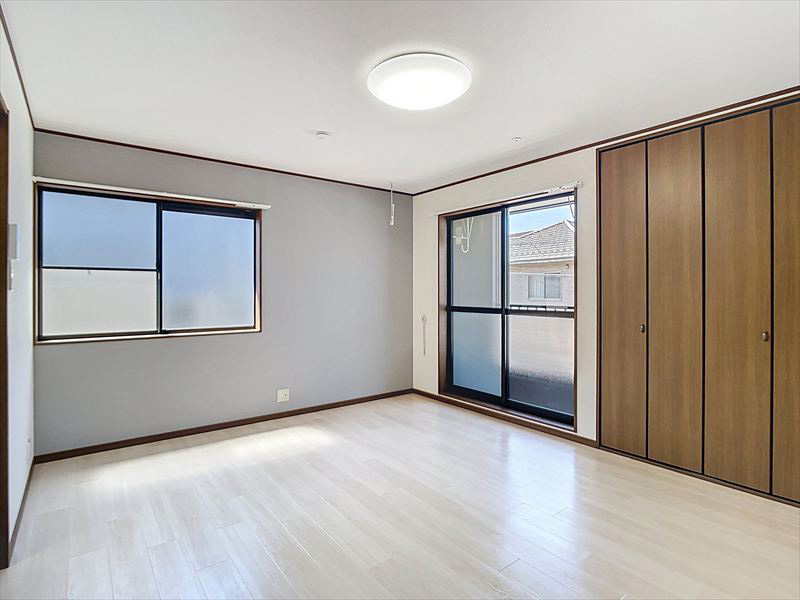 フレンドリー8 206