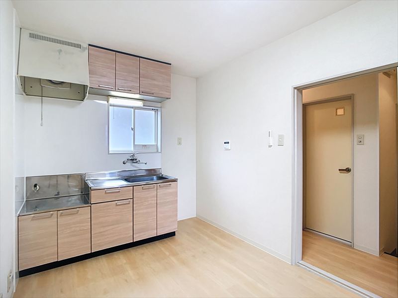 フレンドハウス 203